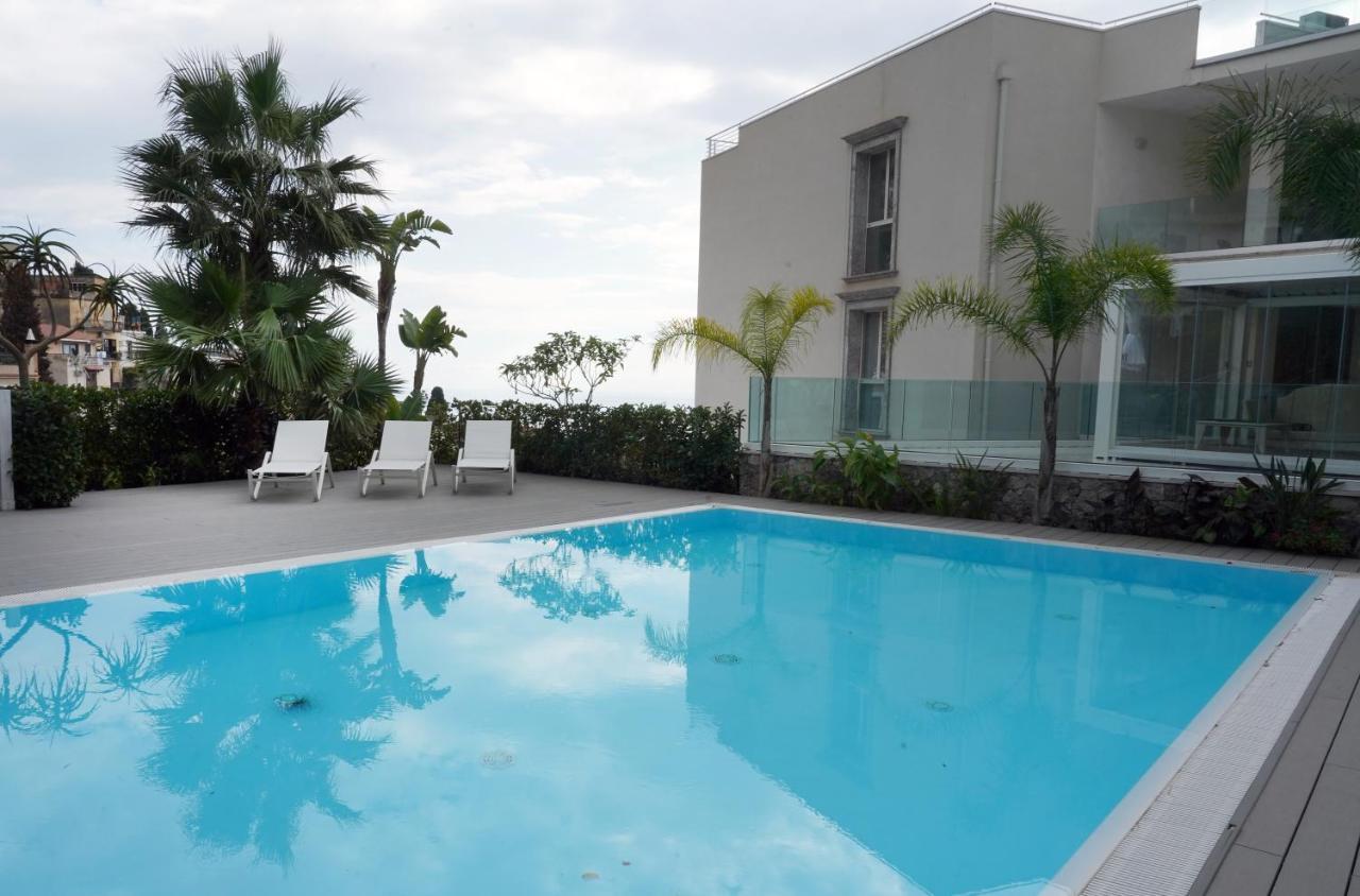 Minerva Luxury Apartment & Tulipan Apartment By Taormina Holidays ภายนอก รูปภาพ
