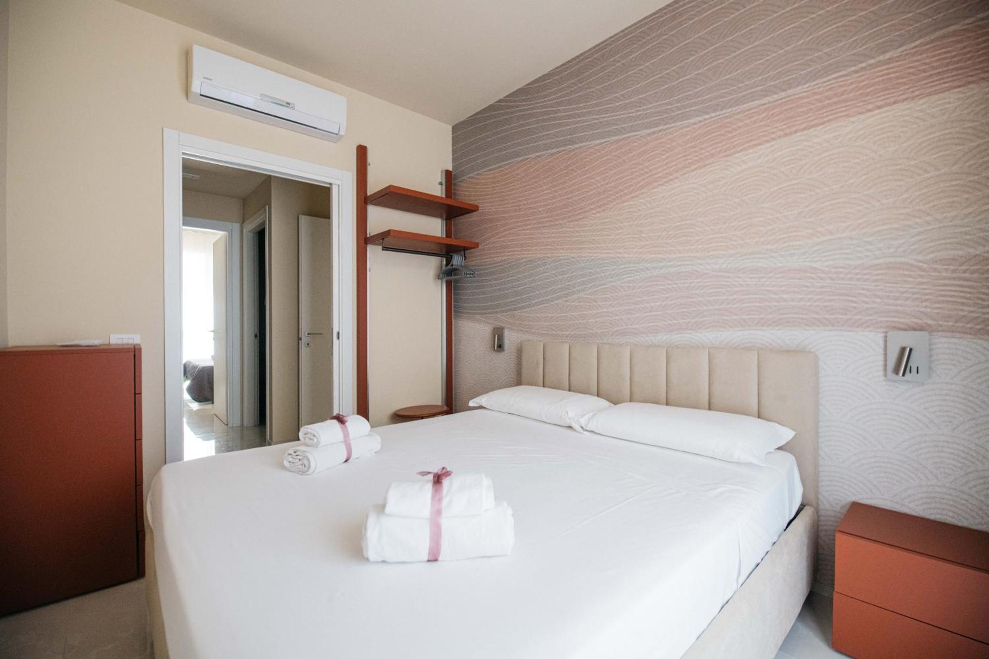 Minerva Luxury Apartment & Tulipan Apartment By Taormina Holidays ภายนอก รูปภาพ