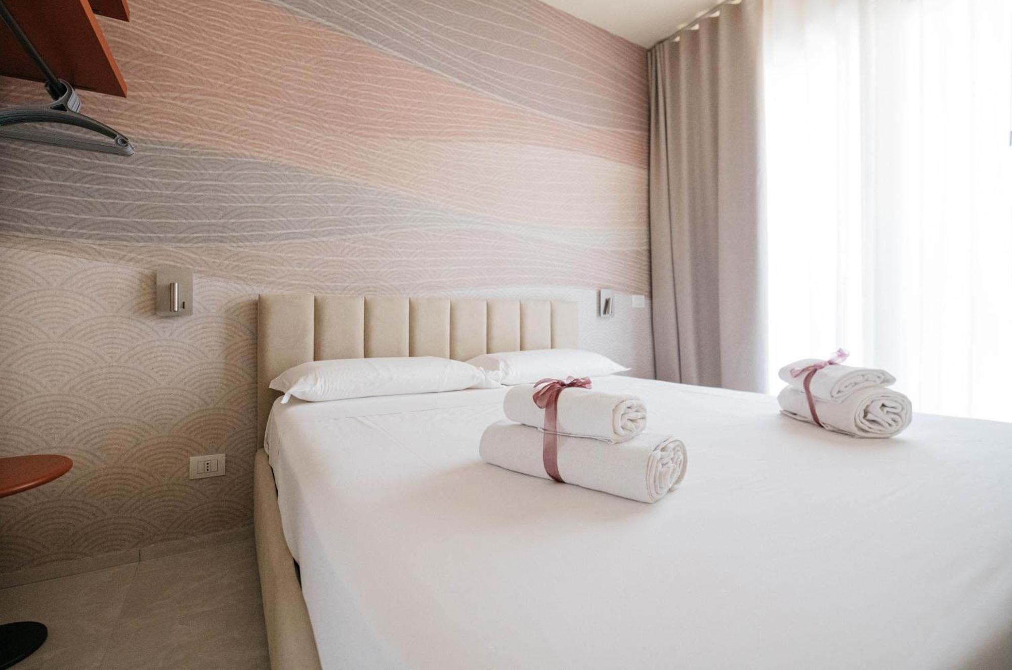 Minerva Luxury Apartment & Tulipan Apartment By Taormina Holidays ภายนอก รูปภาพ
